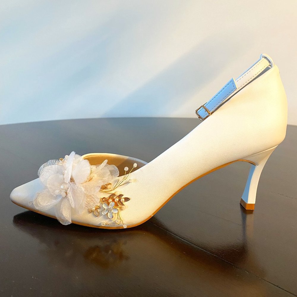 Beautiful, handmade, never-worn low heel